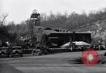 Standbild Grube Arbeiter getötet Boissevain Virginia USA, 1932, aus Sekunde 15 historischem Filmmaterial Videoclip 65675035144