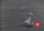 Standbild Kraftfahrzeuge mit Segel Abu-Sueir Ägypten, 1932, aus Sekunde 26 historischem Filmmaterial Videoclip 65675035146