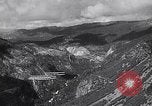 Standbild Flugzeuge Death Valley California USA, 1932, aus Sekunde 20 historischem Filmmaterial Videoclip 65675035150