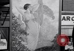 Standbild Outdoor Kunstausstellung New York United States USA, 1932, aus Sekunde 49 historischem Filmmaterial Videoclip 65675035152