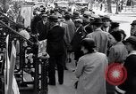 Standbild Outdoor Kunstausstellung New York United States USA, 1932, aus Sekunde 56 historischem Filmmaterial Videoclip 65675035152