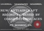 Standbild Armee O-1B Flugzeuge schleppen Ziele Fort Monroe Virginia USA, 1932, aus Sekunde 6 historischem Filmmaterial Videoclip 65675035153