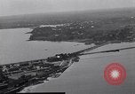 Standbild Armee O-1B Flugzeuge schleppen Ziele Fort Monroe Virginia USA, 1932, aus Sekunde 31 historischem Filmmaterial Videoclip 65675035153
