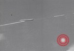 Standbild Armee O-1B Flugzeuge schleppen Ziele Fort Monroe Virginia USA, 1932, aus Sekunde 58 historischem Filmmaterial Videoclip 65675035153