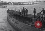 Standbild Deutschland u-Boot New London Connecticut USA, 1916, aus Sekunde 46 historischem Filmmaterial Videoclip 65675035172