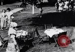 Immagine di Abito di tea party Hingham Massachusetts USA, 1917, secondo 3 filmato di repertorio 65675035180