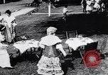 Immagine di Abito di tea party Hingham Massachusetts USA, 1917, secondo 4 filmato di repertorio 65675035180