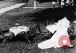 Immagine di Abito di tea party Hingham Massachusetts USA, 1917, secondo 7 filmato di repertorio 65675035180