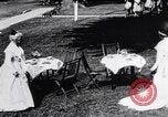 Immagine di Abito di tea party Hingham Massachusetts USA, 1917, secondo 8 filmato di repertorio 65675035180