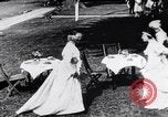 Immagine di Abito di tea party Hingham Massachusetts USA, 1917, secondo 9 filmato di repertorio 65675035180