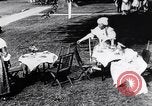 Immagine di Abito di tea party Hingham Massachusetts USA, 1917, secondo 12 filmato di repertorio 65675035180