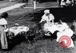 Immagine di Abito di tea party Hingham Massachusetts USA, 1917, secondo 13 filmato di repertorio 65675035180