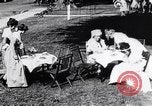 Immagine di Abito di tea party Hingham Massachusetts USA, 1917, secondo 19 filmato di repertorio 65675035180
