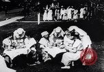 Immagine di Abito di tea party Hingham Massachusetts USA, 1917, secondo 31 filmato di repertorio 65675035180