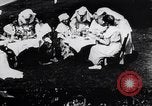 Immagine di Abito di tea party Hingham Massachusetts USA, 1917, secondo 33 filmato di repertorio 65675035180
