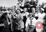 Image Gouverneur Lowden visites des travailleurs agricoles des femmes pendant la guerre Libertyville Illinois USA, 1917, de la seconde 5 séquences d'archives historiques vidéo 65675035188