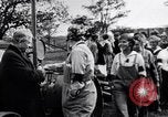 Image Gouverneur Lowden visites des travailleurs agricoles des femmes pendant la guerre Libertyville Illinois USA, 1917, de la seconde 9 séquences d'archives historiques vidéo 65675035188