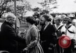 Image Gouverneur Lowden visites des travailleurs agricoles des femmes pendant la guerre Libertyville Illinois USA, 1917, de la seconde 15 séquences d'archives historiques vidéo 65675035188