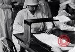 Image Croix-Rouge infirmières pendant l'épidémie de grippe espagnole a Boston Massachusetts USA, 1918, de la seconde 17 séquences d'archives historiques vidéo 65675035191