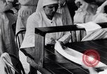 Image Croix-Rouge infirmières pendant l'épidémie de grippe espagnole a Boston Massachusetts USA, 1918, de la seconde 21 séquences d'archives historiques vidéo 65675035191