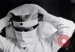 Image Croix-Rouge infirmières pendant l'épidémie de grippe espagnole a Boston Massachusetts USA, 1918, de la seconde 44 séquences d'archives historiques vidéo 65675035191