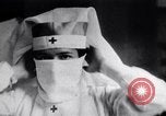 Image Croix-Rouge infirmières pendant l'épidémie de grippe espagnole a Boston Massachusetts USA, 1918, de la seconde 45 séquences d'archives historiques vidéo 65675035191