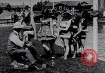 Image American women Venice Beach Los Angeles California USA, 1917, de la seconde 8 séquences d'archives historiques vidéo 65675035192