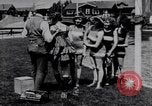 Image American women Venice Beach Los Angeles California USA, 1917, de la seconde 27 séquences d'archives historiques vidéo 65675035192