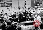 Standbild Kohle Grube Arbeiter im Streik Wilkes-Barre Pennsylvania USA, 1919, aus Sekunde 26 historischem Filmmaterial Videoclip 65675035195