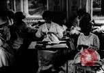 Standbild Gesellschaft Frauen Washington DC USA, 1917, aus Sekunde 13 historischem Filmmaterial Videoclip 65675035203