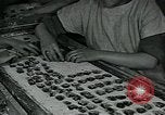 Standbild Chocolate Factory United States USA, 1921, aus Sekunde 53 historischem Filmmaterial Videoclip 65675035219