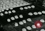 Standbild Chocolate Factory United States USA, 1921, aus Sekunde 59 historischem Filmmaterial Videoclip 65675035219