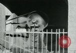 Standbild Bergleute United States USA, 1923, aus Sekunde 38 historischem Filmmaterial Videoclip 65675035230