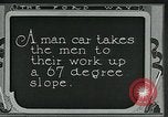 Standbild Bergleute United States USA, 1923, aus Sekunde 41 historischem Filmmaterial Videoclip 65675035230