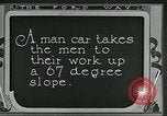 Standbild Bergleute United States USA, 1923, aus Sekunde 45 historischem Filmmaterial Videoclip 65675035230