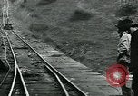 Standbild Bergleute United States USA, 1923, aus Sekunde 53 historischem Filmmaterial Videoclip 65675035230