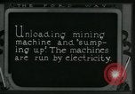 Immagine di I minatori United States USA, 1923, secondo 21 filmato di repertorio 65675035231