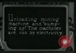 Immagine di I minatori United States USA, 1923, secondo 22 filmato di repertorio 65675035231