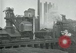 Image Ford des mines Wallins Creek Kentucky USA, 1924, de la seconde 44 séquences d'archives historiques vidéo 65675035232