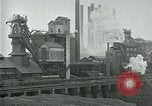 Image Ford des mines Wallins Creek Kentucky USA, 1924, de la seconde 46 séquences d'archives historiques vidéo 65675035232
