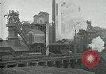 Image Ford des mines Wallins Creek Kentucky USA, 1924, de la seconde 47 séquences d'archives historiques vidéo 65675035232