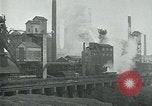 Image Ford des mines Wallins Creek Kentucky USA, 1924, de la seconde 55 séquences d'archives historiques vidéo 65675035232