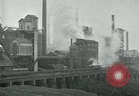 Image Ford des mines Wallins Creek Kentucky USA, 1924, de la seconde 56 séquences d'archives historiques vidéo 65675035232