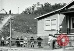 Standbild Ford Minen Wallins Creek Kentucky USA, 1924, aus Sekunde 49 historischem Filmmaterial Videoclip 65675035233