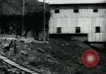 Standbild Ford Minen Wallins Creek Kentucky USA, 1924, aus Sekunde 22 historischem Filmmaterial Videoclip 65675035234