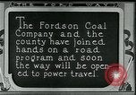 Standbild Ford Minen Stone Kentucky USA, 1924, aus Sekunde 3 historischem Filmmaterial Videoclip 65675035237