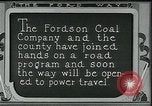 Standbild Ford Minen Stone Kentucky USA, 1924, aus Sekunde 16 historischem Filmmaterial Videoclip 65675035237