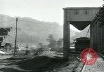 Standbild Ford Minen Stone Kentucky USA, 1924, aus Sekunde 42 historischem Filmmaterial Videoclip 65675035237