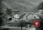 Standbild Ford Minen Stone Kentucky USA, 1924, aus Sekunde 27 historischem Filmmaterial Videoclip 65675035239