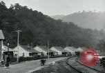 Standbild Ford Minen Stone Kentucky USA, 1924, aus Sekunde 51 historischem Filmmaterial Videoclip 65675035239